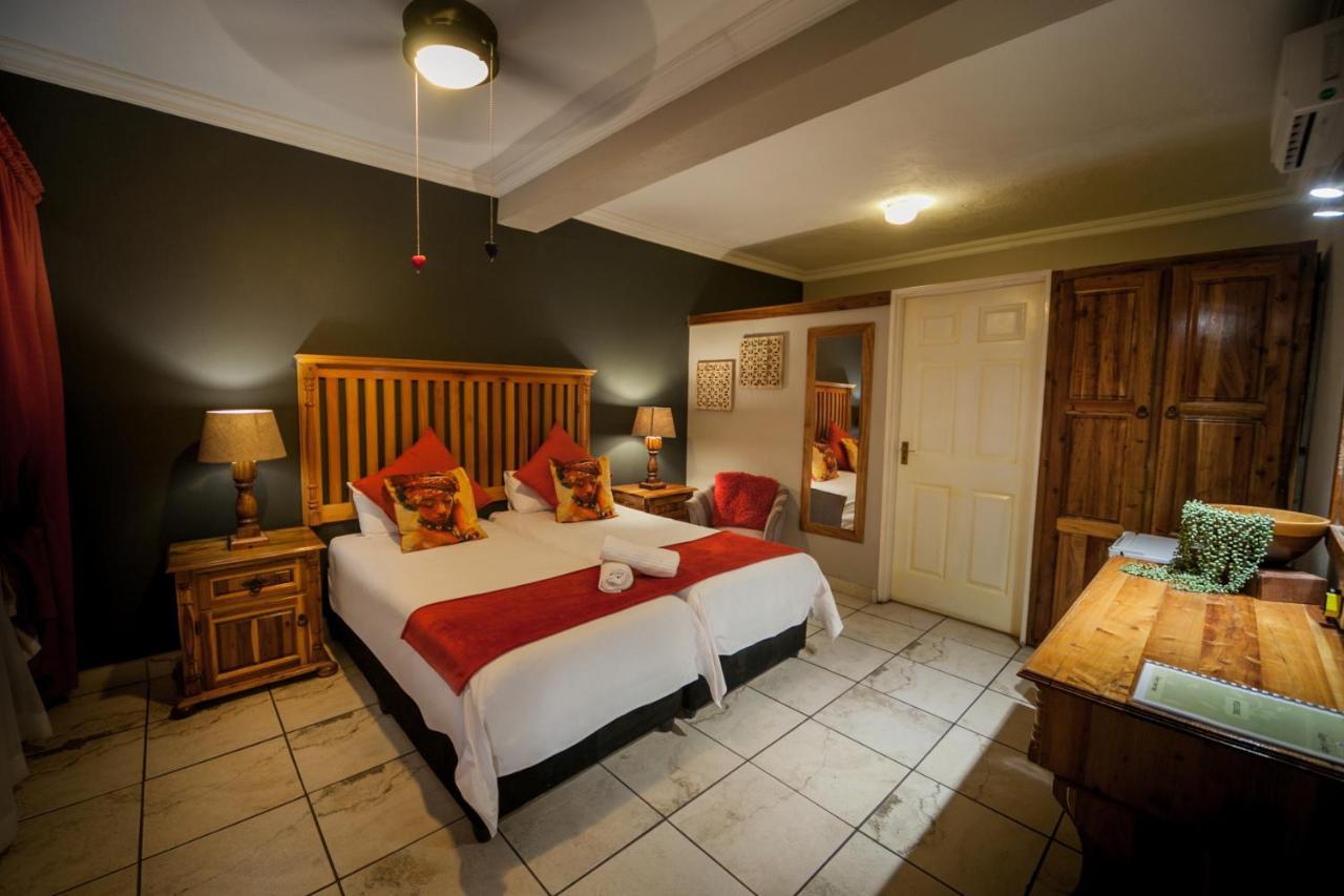 Ivory Tusk Lodge Tzaneen Bagian luar foto